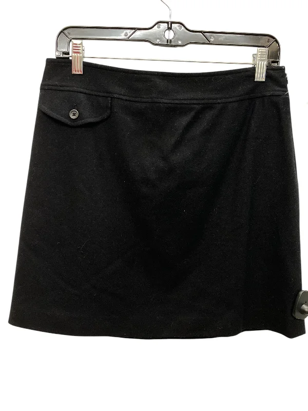 Skirt Mini & Short By Banana Republic In Black, Size: 4