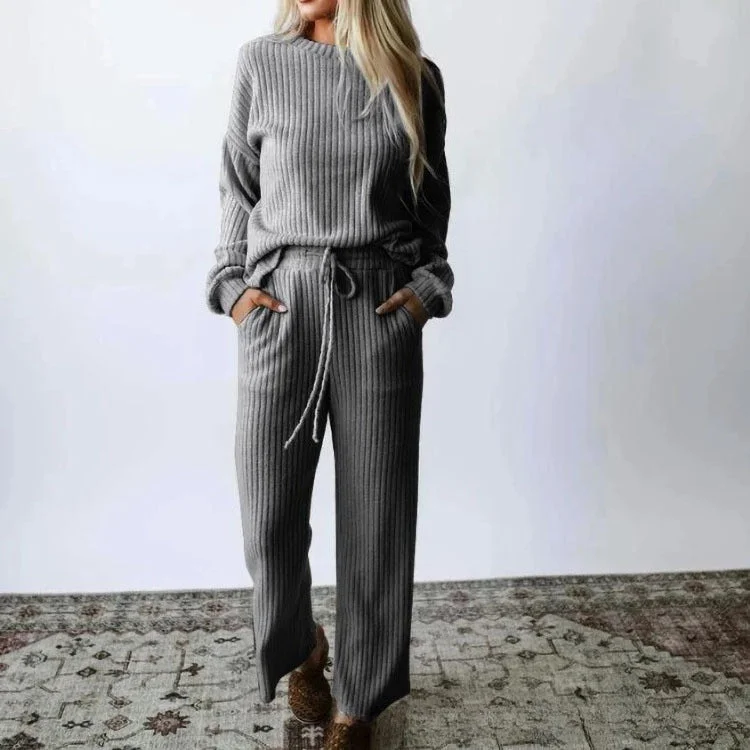 Cozy Comfortable Relaxed Stylish Soft Fashionable Classic Knit Suit