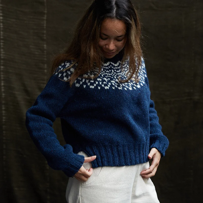 Womens Cropped Isle Sweater - Donegal Wool - Deep Ocean